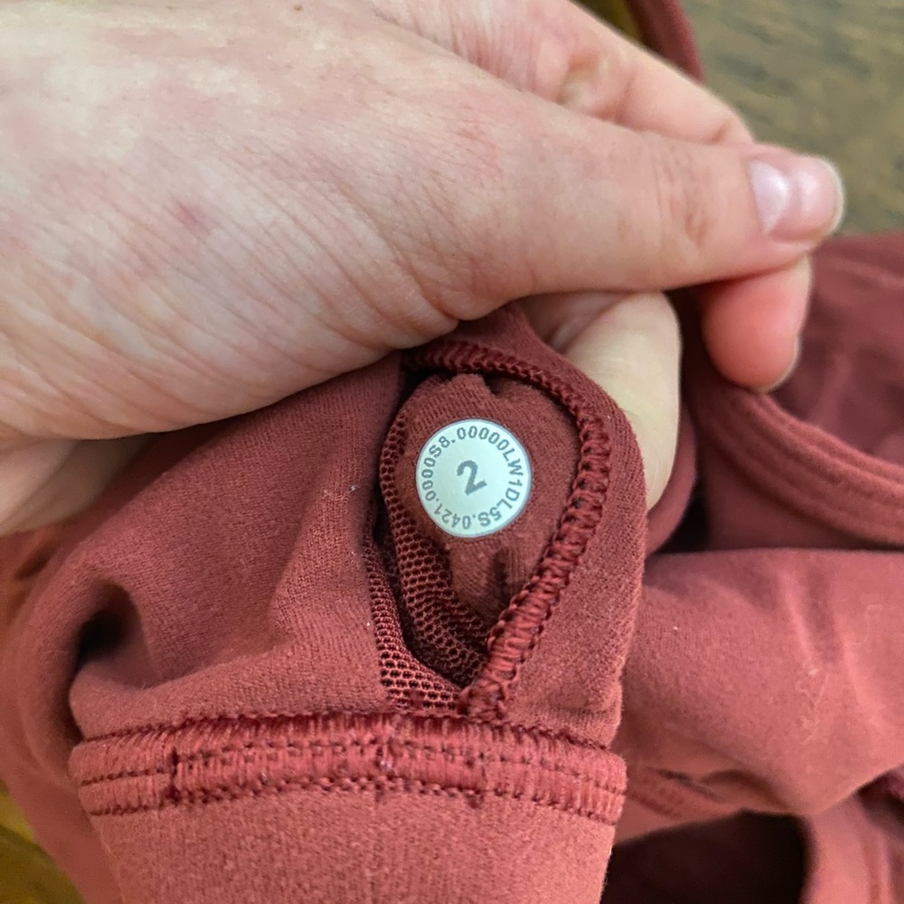 Lululemon mulled wine align tank - Picture 3 of 3